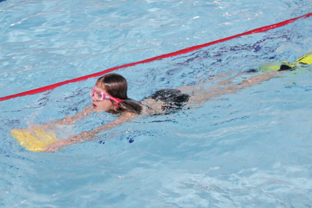 Dětský trénink s MOVEinZLIN - Plavání, Outdoor sporty, angličtina